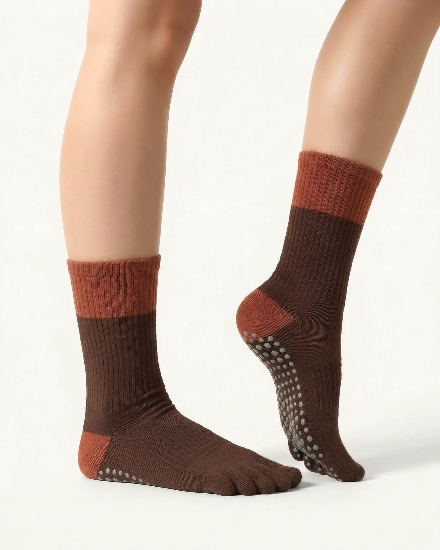 brown | 03 | Brown color block five-toe grip socks side close-up view showing contrast cuff, ribbed body, and structured knit detail